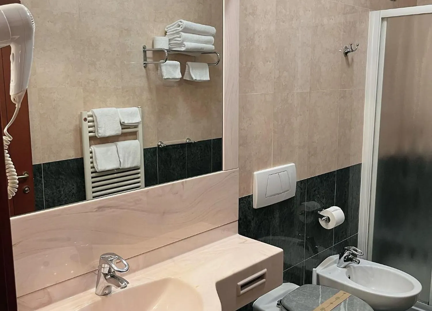 Hotel Valganna Milan